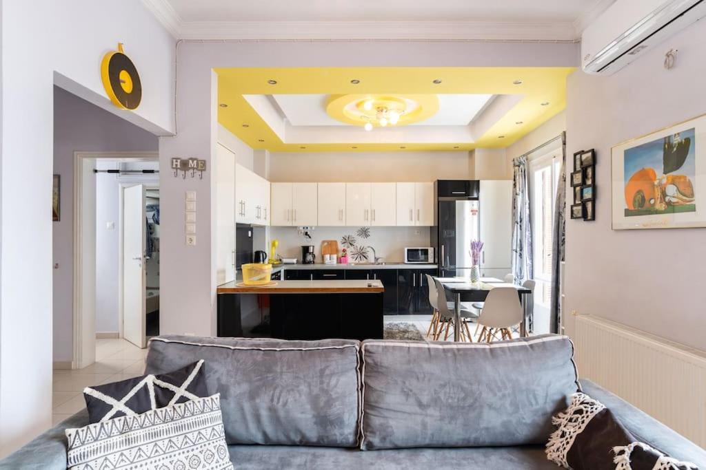 Apartment With Terrace In Piraiki 피레아스 외부 사진